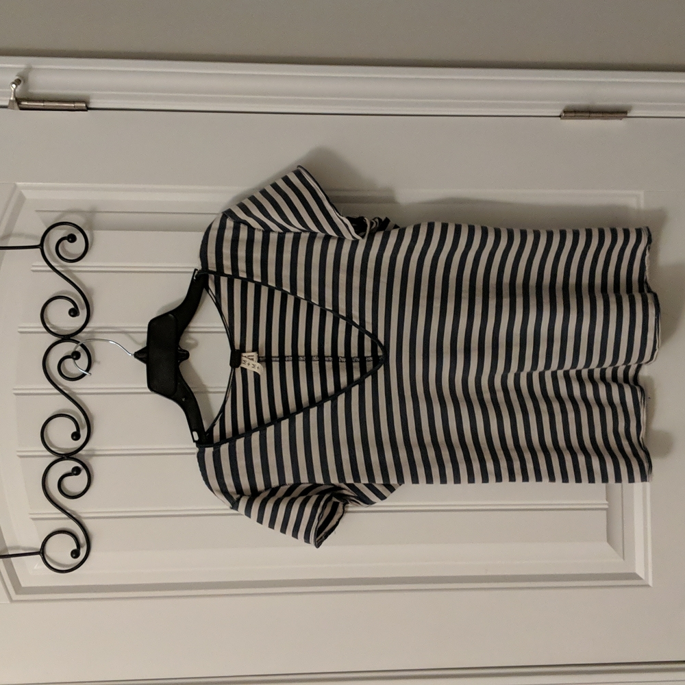 Free People stripped v-neck tee